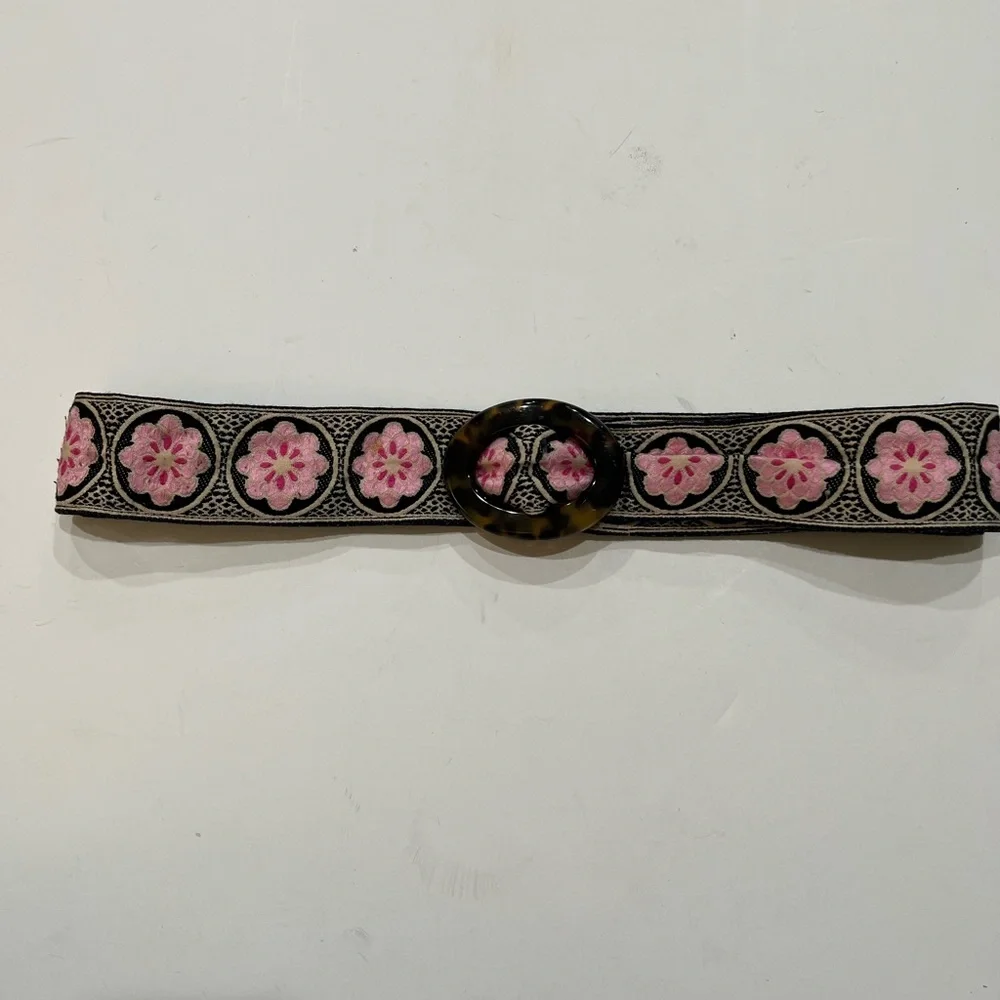 Hadley Pollet Pink & Blue Reversible Fabric Belt with Tortoise Buckle Sz. M - Picture 2 of 7